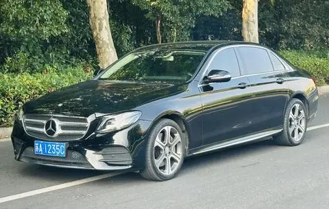 Mercedes-Benz E-Class 2017 — фото 1