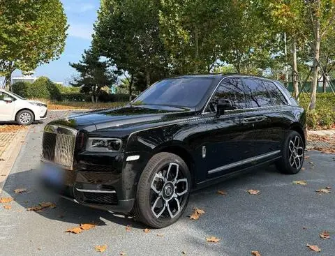 Rolls Royce Cullinan 2018
