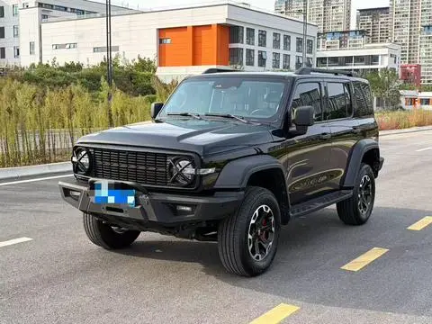 TANK 300 2021