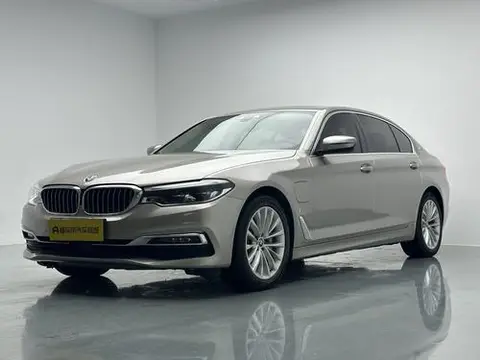 BMW 5 Series PHEV 2019