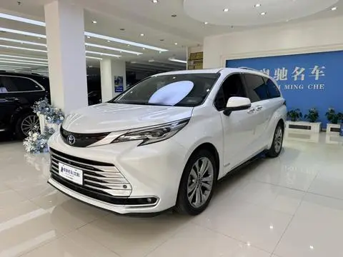 Toyota 赛那 2021