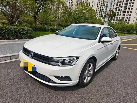 Volkswagen Lamando 2018 — фото 1