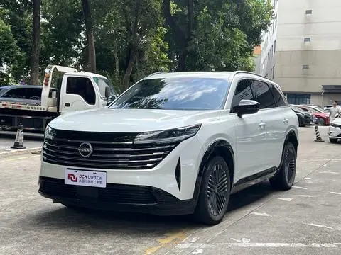 Nissan 探陆 2024