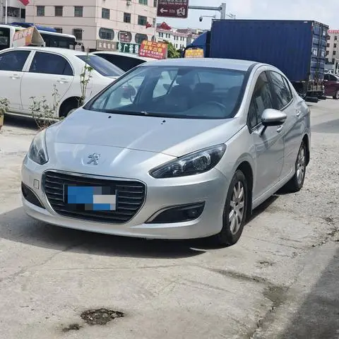 Peugeot 308 2013