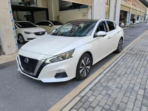 Nissan Teana 2021