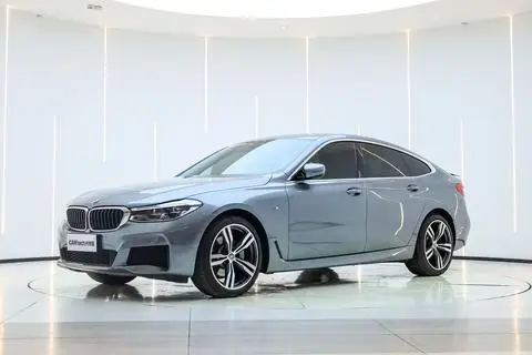 BMW 6 Series GT 2019 — фото 1
