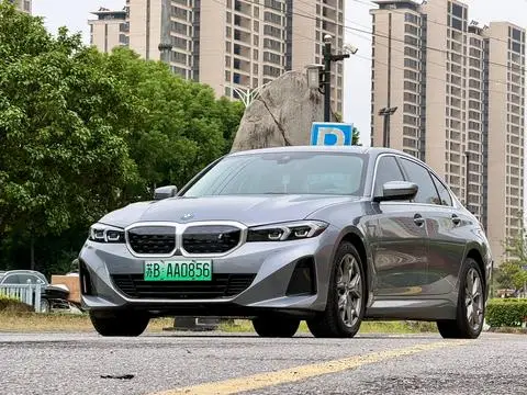 BMW i3 2023
