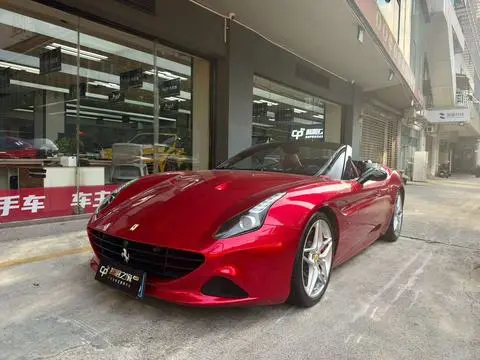 Ferrari California T 2015