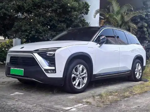 NIO ES8 2018