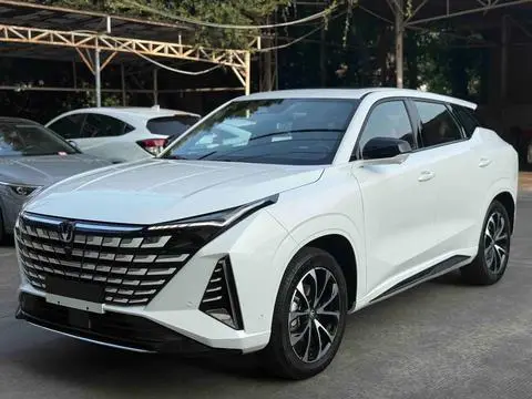 Changan UNI-Z PHEV 2024