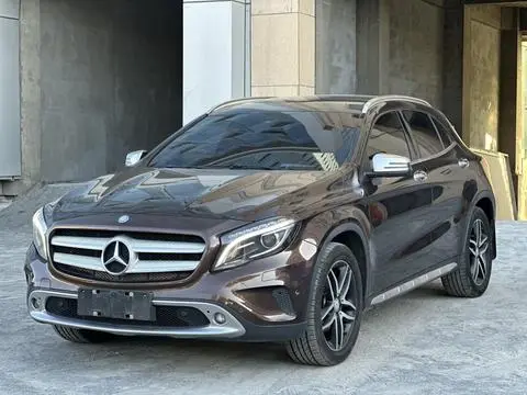 Mercedes-Benz GLA 2017 — фото 1