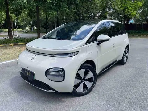 Baojun 云朵 2023