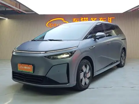 XPeng 小鹏X9 2026