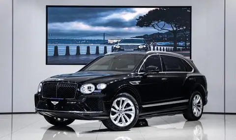 Bentley 添越 2024