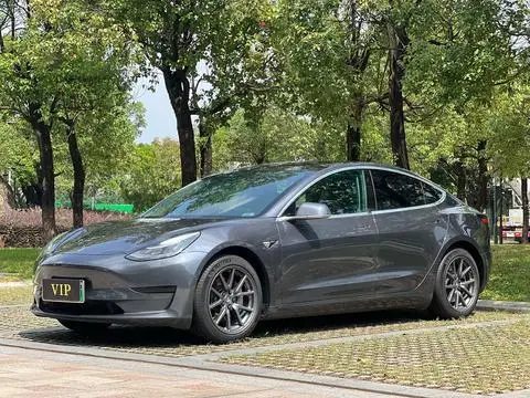 Tesla Model 3 2020 — фото 1