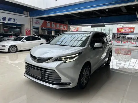 Toyota 赛那 2024
