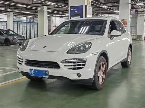 Porsche Cayenne 2013 — фото 1
