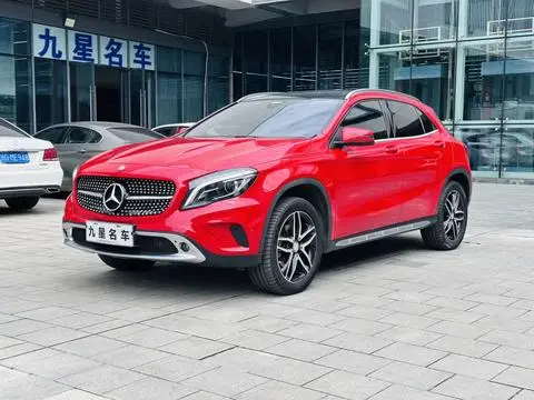 Mercedes-Benz GLA 2016