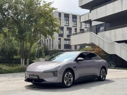 XPeng 小鹏MONA M03 2025