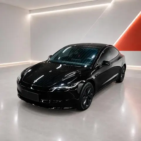 Tesla Model 3 2023 — фото 1