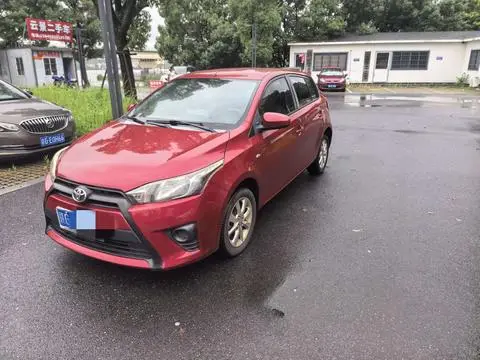 Toyota YARIS L 2014