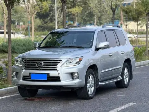 Lexus LX 2012