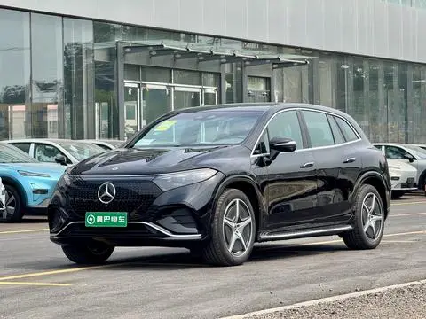 Mercedes-Benz EQS SUV 2023