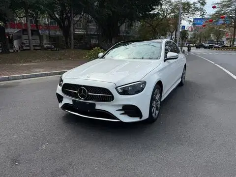 Mercedes-Benz E-Class 2024