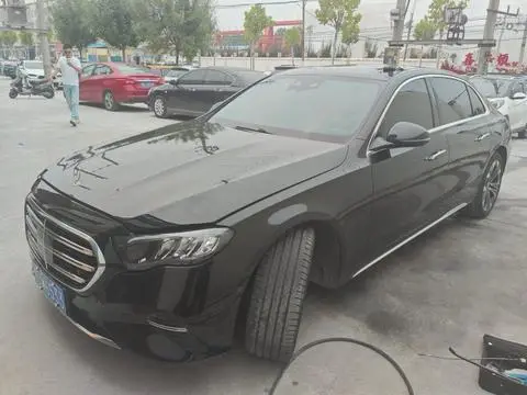 Mercedes-Benz E-Class 2025
