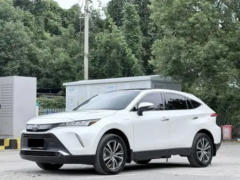 Toyota 凌放HARRIER 2022 — фото 1