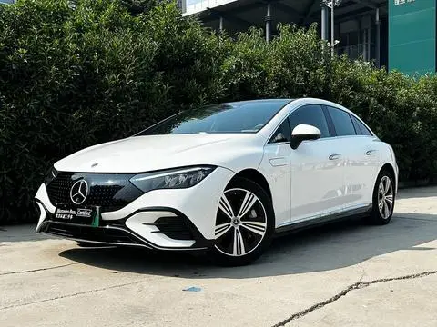 Mercedes-Benz EQE 2025