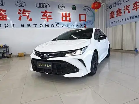 Toyota Corolla 2021 — фото 1