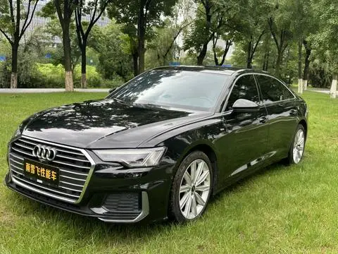Audi A6L 2022 — фото 1