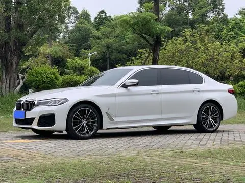 BMW 5 Series 2022