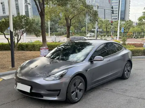 Tesla Model 3 2022 — фото 1