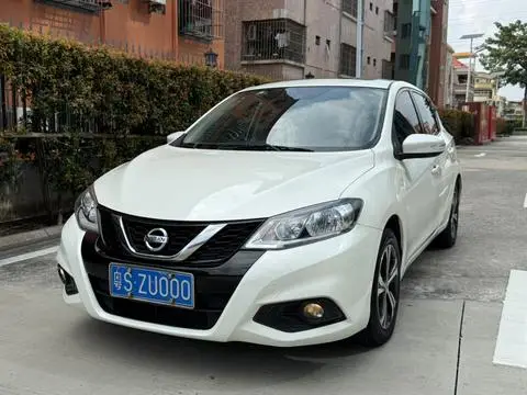 Nissan 骐达TIIDA 2016 — фото 1