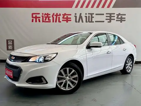 Chevrolet Malibu 2018 — фото 1