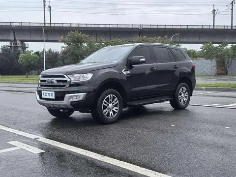 Ford 撼路者 2016