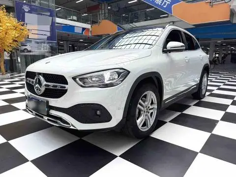 Mercedes-Benz GLA 2020