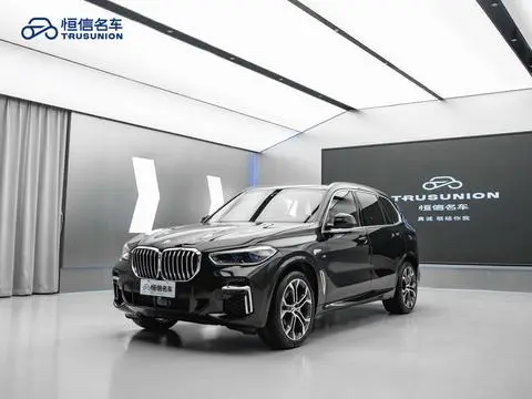 BMW X5 2022 — фото 1