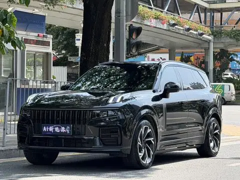Lynk & Co 09 EM-P 2021
