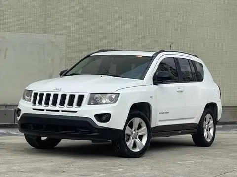 Jeep 指南者 2015