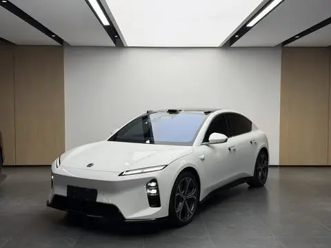 NIO ET5 2025