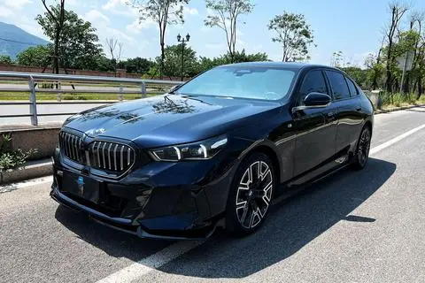 BMW 5 Series 2024