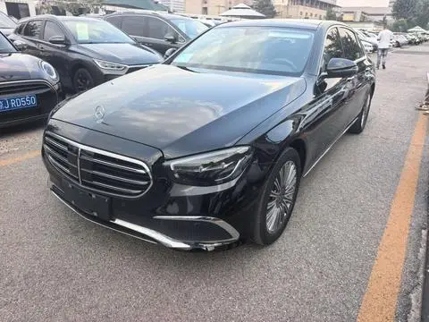 Mercedes-Benz E-Class 2021