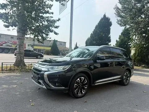 Mitsubishi 欧蓝德 2019