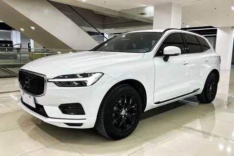 Volvo XC60 2020 — фото 1