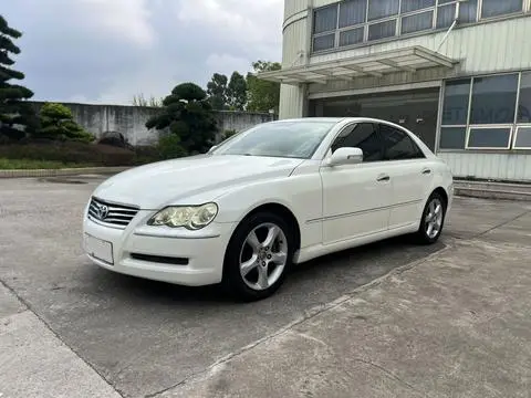 Toyota Reiz 2009