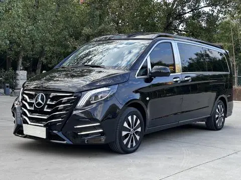 Mercedes-Benz 威霆 2023