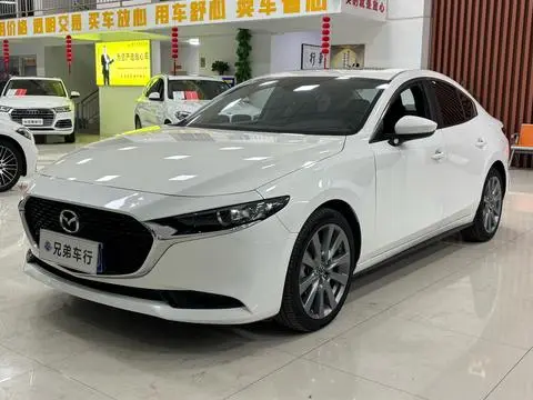 Mazda 3 昂克赛拉 2025 — фото 1